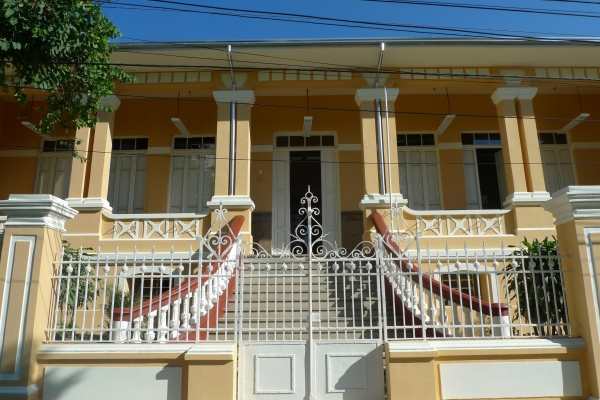 fachada-principal-da-escola-estadual-barao-de-macaubasEE8CB88B-45D8-7B1B-08B5-DFBF4B919768.jpg