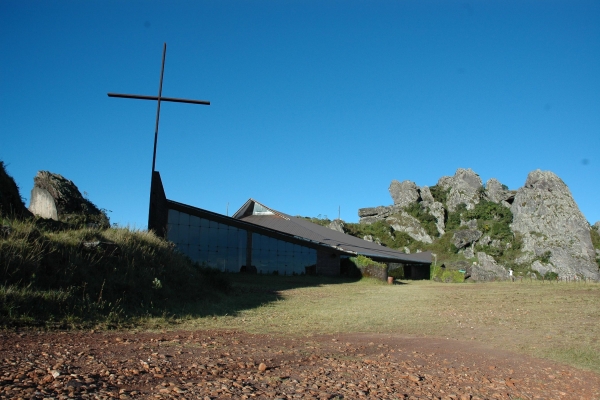 igreja-abrigo83A884D4-211D-C2E8-DFF6-1F5214A8EA17.jpg